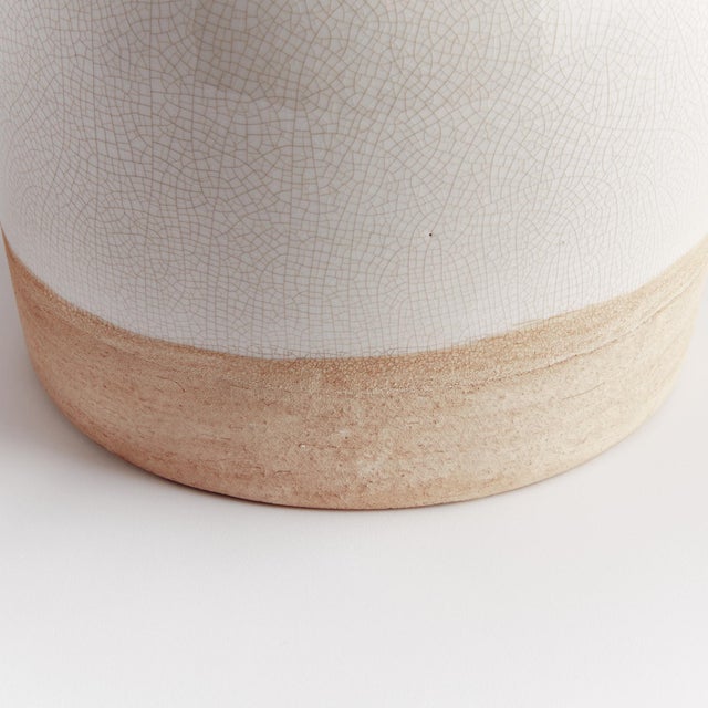 Contemporary Leona Wide Vase For Sale - Image 3 of 7