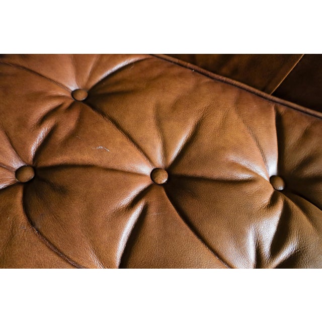 Late 20th Century Late 20th Century Traditional Tufted Chesterfield "Austin Brown" Leather Rolled-Arm Bench For Sale - Image 5 of 9