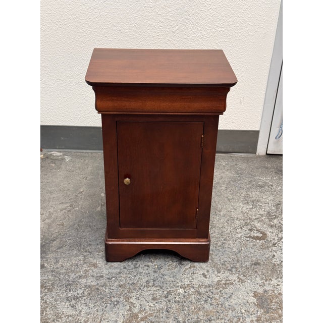 Shermag Louis Philippe Bedside Cabinet For Sale - Image 11 of 12