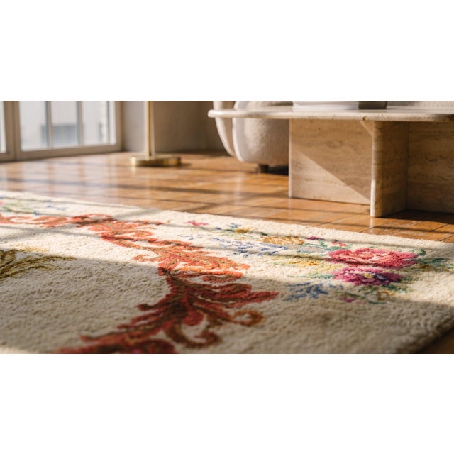 1930s American Hooked Rug ( 9' x 11'8" - 275 x 355 cm ) For Sale - Image 12 of 13