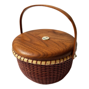 Vintage Signed Nantucket Lightship Basket – Handcrafted With Dolphin Lid, Bone Handle & Geometric Pattern