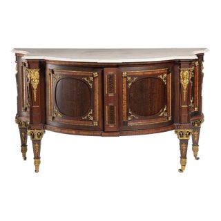 Large Chest of Drawers in Wood, 18th Century For Sale