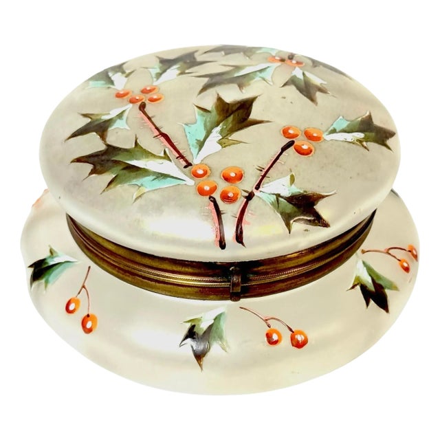 French Style Enameled Holly Motif Frosted Iridescent Box, Style of Daum Nancy For Sale