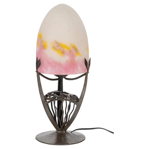 Pink Art Deco Table Lamp from Muller Frères Luneville, 1925 For Sale - Image 8 of 8