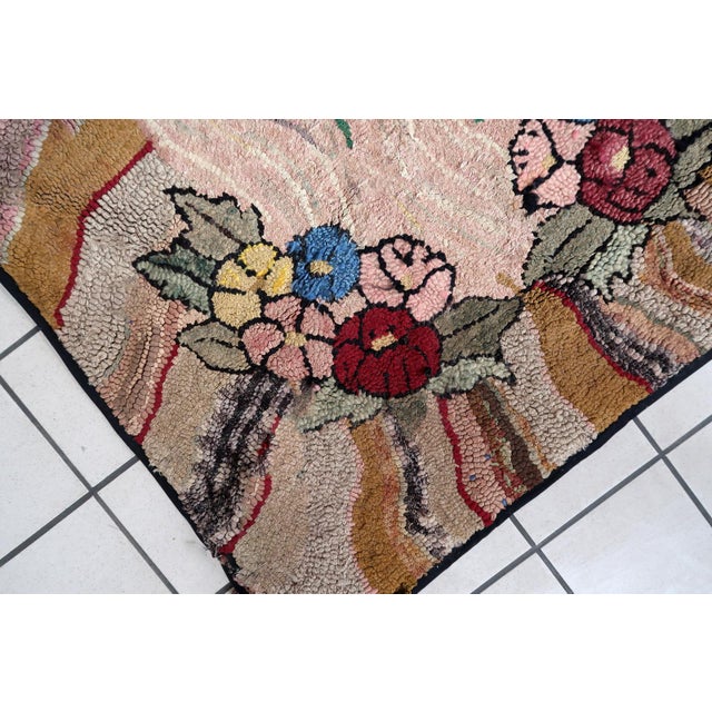 Late 19th Century 1880s, Handmade Antique American Hooked Rug 3.2' X 5.7' For Sale - Image 5 of 11