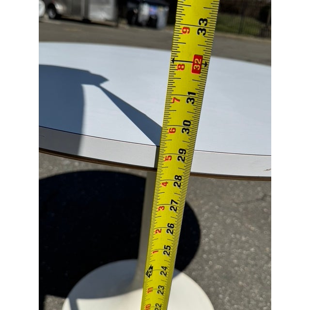 1960s Burke Tulip Round White Dining Table W/ 4 Chairs & Cushions For Sale - Image 15 of 17