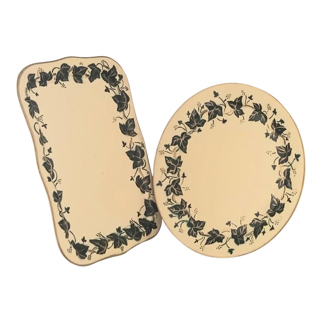 50's Green Ivy Extra Large Metal Trays - a Pair For Sale