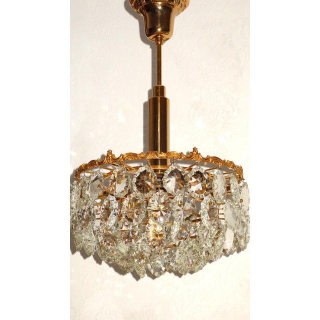 1960s Brass and Crystal Pendant Light from Bakalowits & Söhne, 1960s For Sale - Image 5 of 10