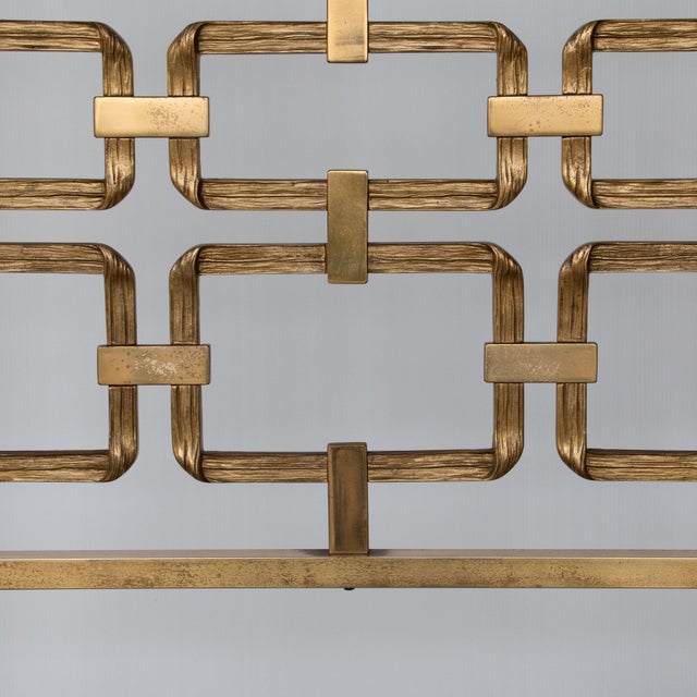 Vintage Bed, 1970s, in Good conditions. Designed 1970 to 1979