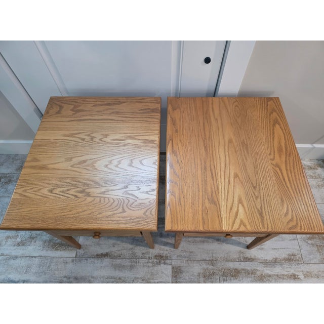 American Hunt Country Furniture Oak 2-Drawer End Tables - A Pair For Sale - Image 3 of 8