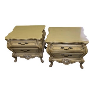 1960s Vintage Usa Made French County Provincial Cabriole Night Tables in White Gold - a Pair For Sale