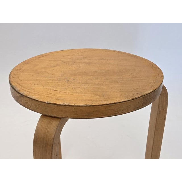 Tan Vintage Stool by Alvar Aalto for Artek, Finland, 1950s For Sale - Image 8 of 11