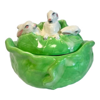 1970s Vintage Hollywood Regency Americana Folk Art Cabbage Tureen With Bunnies - Easter. For Sale