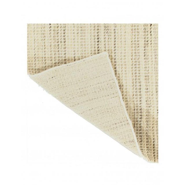 Modern India beige rug square.
