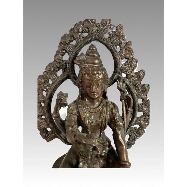 Early 20th Century Antique Bronze Hindu Statue of the Deity / God Shiva, Seated - Lord of the Dance For Sale - Image 5 of 8