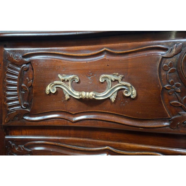 18th Century Louis XV Lyonnaise Commode in Molded and Carved Walnut For Sale - Image 5 of 13