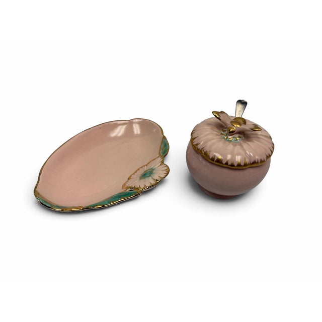 Mid-Century Modern Vintage 1950s Vallona Starr California Pottery Pink & Gold Condiment Jar and Leaf Tray Set For Sale - Image 3 of 7