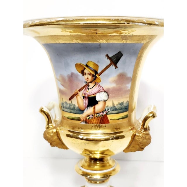 Antique early 19th century old Paris porcelain campagna urn. Decorated on one side with the portrait of a lady gardener...