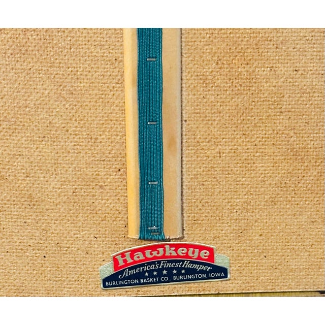 1970s American Woven Green Wicker Weave Picnic Basket For Sale - Image 9 of 9