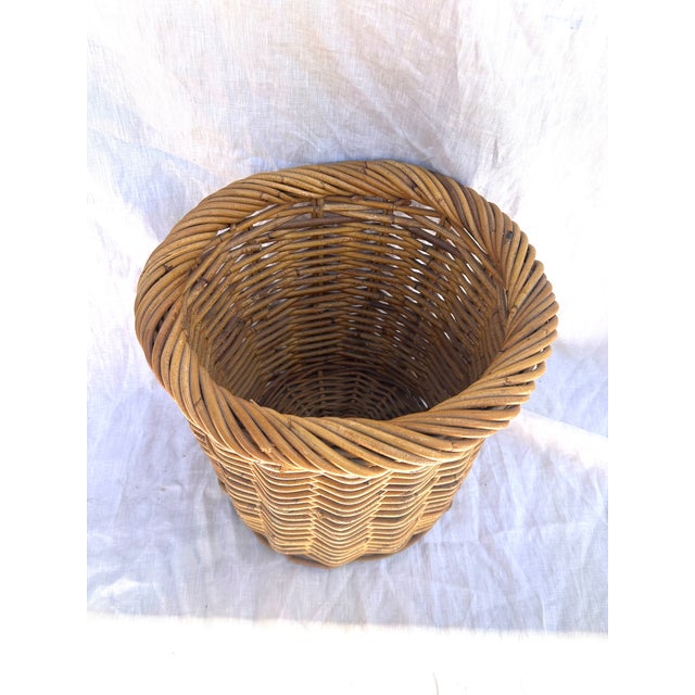 French Vintage French Thick Woven Rattan/Wicker Basket For Sale - Image 3 of 4