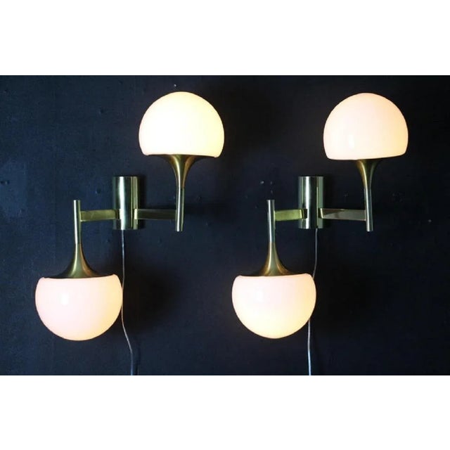 Mid-Century Modern Sconces in Brass & White Glass by Sciolari for Stilnovo, 1960s, Set of 2 For Sale - Image 3 of 13
