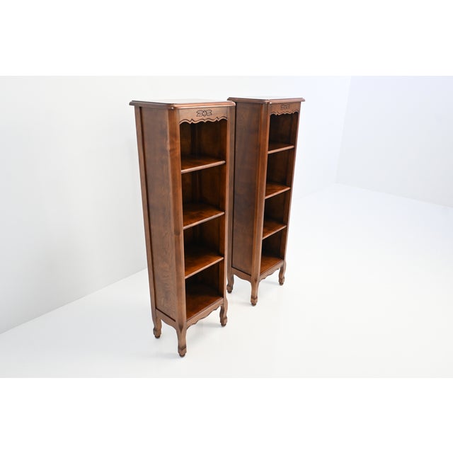 Arts & Crafts Stickley Brothers “Quaint” Cherry Bookcases, Grand Rapids, Circa 1920s, a Pair | Newly Refinished For Sale - Image 3 of 17