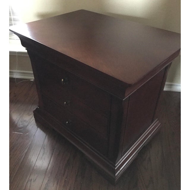 Thomasville Impressions Side Table | Chairish