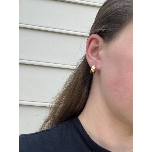 Early 21st Century Medium Huggie Hoops, 14k Yellow Gold, Length .5 Inches, Pair For Sale - Image 5 of 5