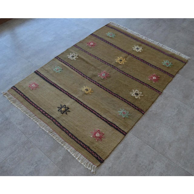 1970s Vintage Flat Weave Turkish Kilim Rug. Special Braided Area Rug 3'3" X 4'6" For Sale - Image 4 of 10