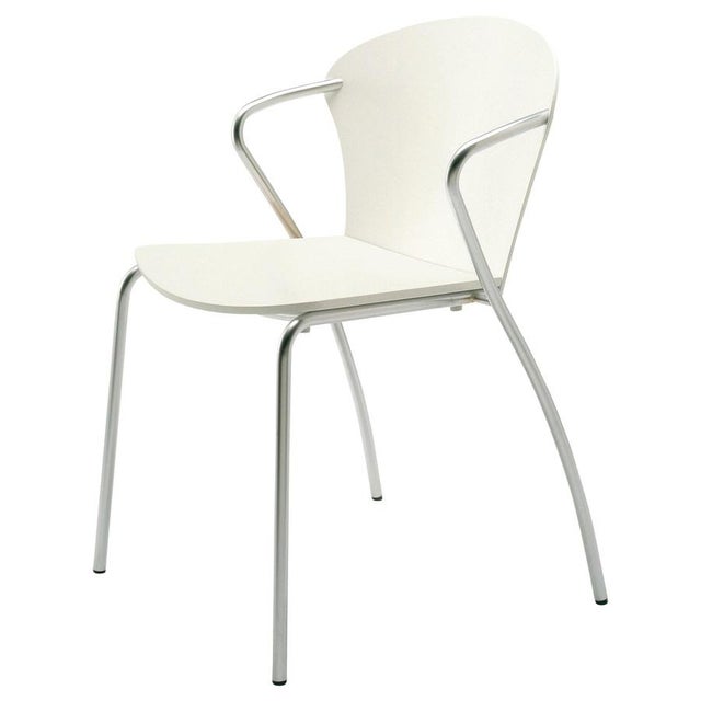 EO 5400 White Stackable Bessi Chair by Erla Sólveig Óskarsdóttir For Sale - Image 10 of 10