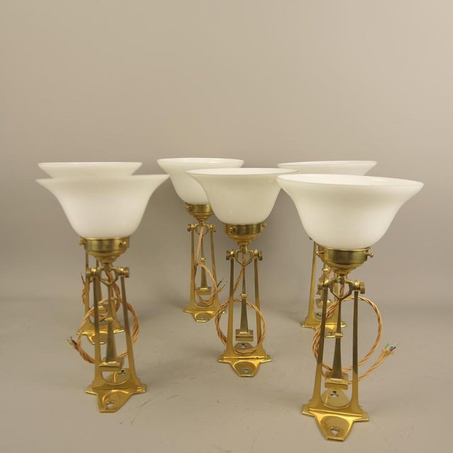 Semi-Cardanic Wall Lamp from Wiener Werkstätte, Vienna, 1920s For Sale - Image 6 of 18