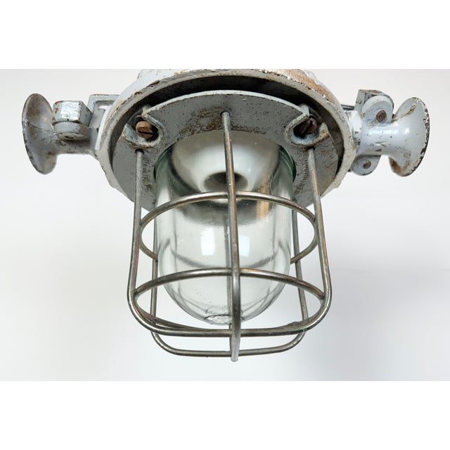 Industrial Grey Explosion Proof Lamp, 1980s For Sale - Image 4 of 18