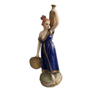 1930s Italian Porcelain Figurine of Lady by Guido Cacciapuoti