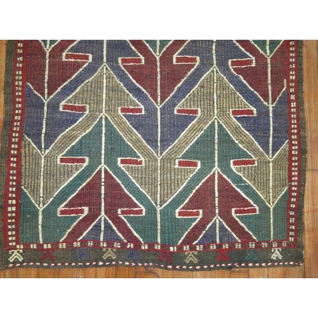 Vintage Turkish Kilim 3' X 4'4'' For Sale In New York - Image 6 of 10