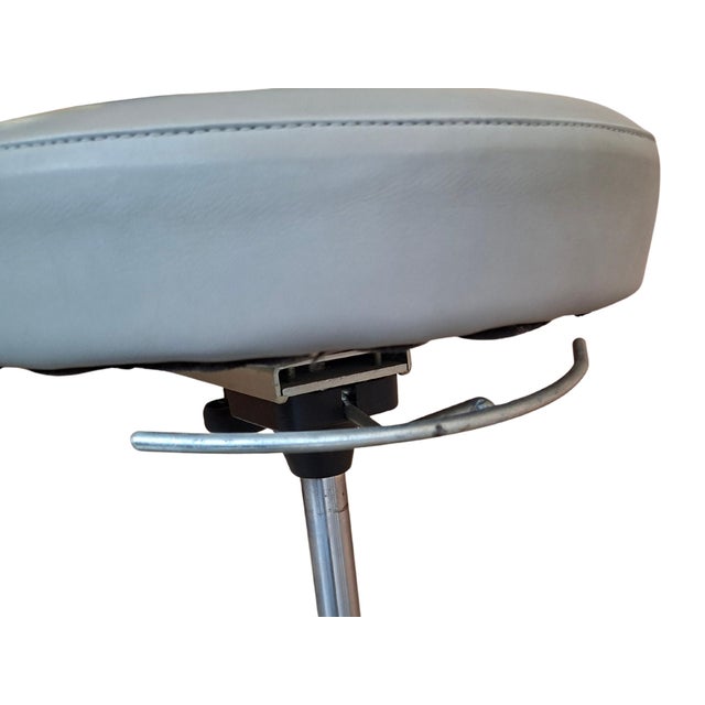 Vintage Professional Medical Stool, 1980s For Sale - Image 6 of 8