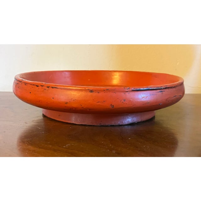 Chinoiserie Antique 19th Century Chinese Scarlet Red Lacquer Carved Wood Footed Round Plateau Tray or Low Bowl For Sale - Image 3 of 9
