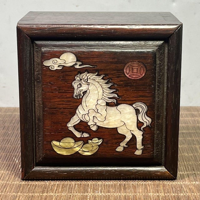 Wood Rosewood Shell-Inlaid Galloping Horse Keepsake Box For Sale - Image 7 of 10