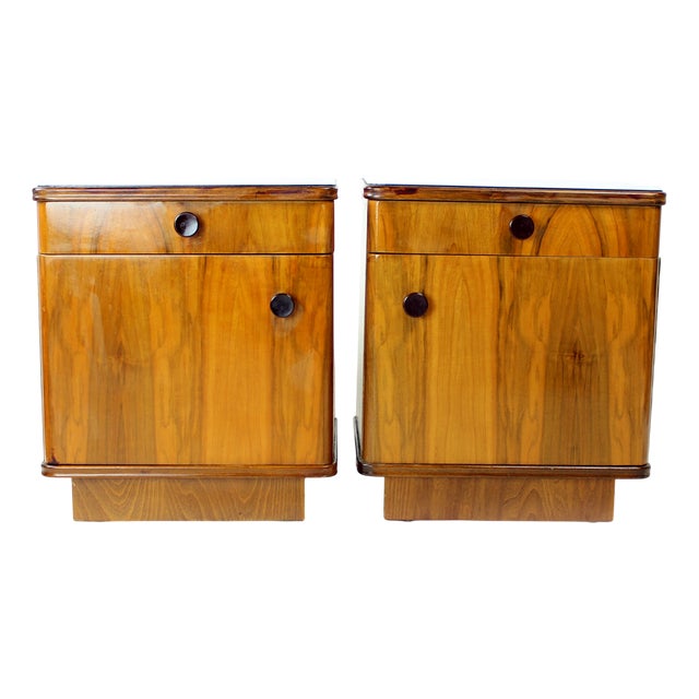 Mid-Century Bedside Tables in Oak and Walnut Veneer, Czechoslovakia, 1950s, Set of 2 For Sale