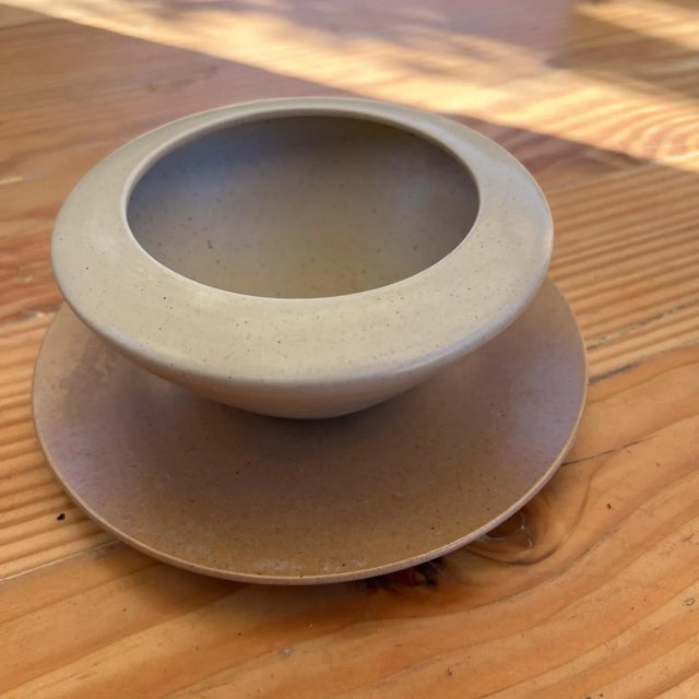 2000s Two-Tone Gravy Boat and Saucer Calif Tempo Metlox For Sale In San Diego - Image 6 of 12