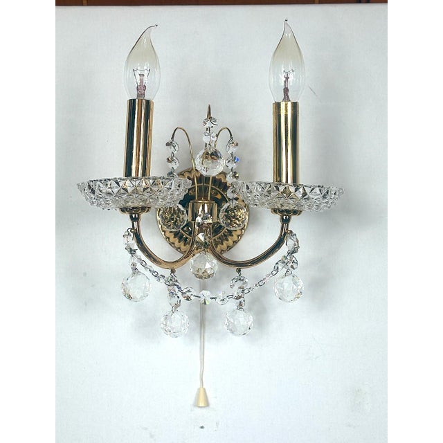 Mid-Century Modern 24k Gold-Plated Brass and Lead Crystal Wall Lamp from Schröder, 1970s For Sale - Image 3 of 9
