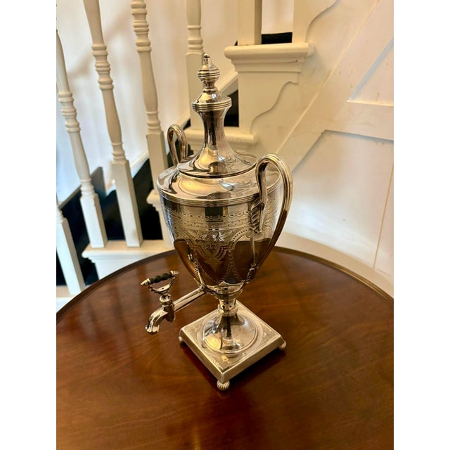Antique Victorian Sheffield Silver Plated Tea Urn from Walker & Hall, 1880 For Sale - Image 7 of 15