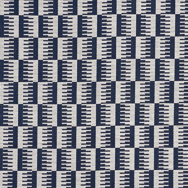 Sample - Schumacher Dovetail Indoor & Outdoor Fabric in Navy For Sale