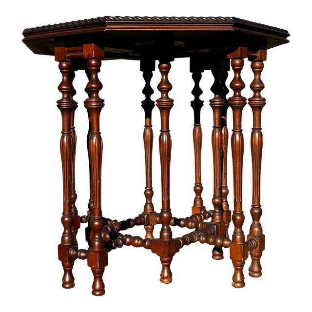 Antique 1920’s Jacobean Style Octagon Walnut Banded Inlay Sunburst Side Lamp Table For Sale