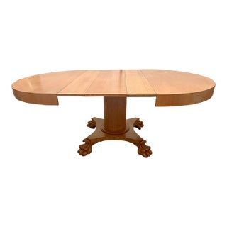 1930s Tiger Oak Round Dining Table With 3 Leaves For Sale