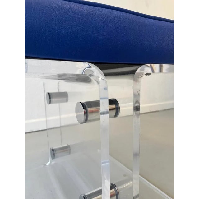 1970s Vintage Acrylic Glass and Metal Stool from Marais International, 1970 For Sale - Image 5 of 9
