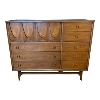 Mid Century Modern Broyhill Brasilia Walnut Magna Chest 1960’s For Sale
