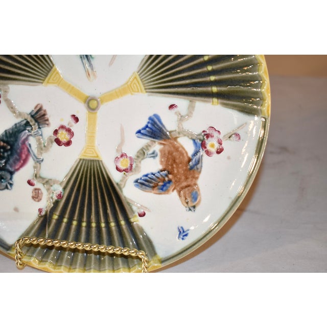 19th Century Wedgwood Majolica Bird and Fan Plate For Sale In Greensboro - Image 6 of 9