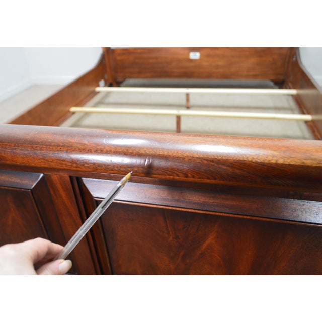 Traditional Ethan Allen Mahogany Queen Sleigh Bed For Sale - Image 3 of 10