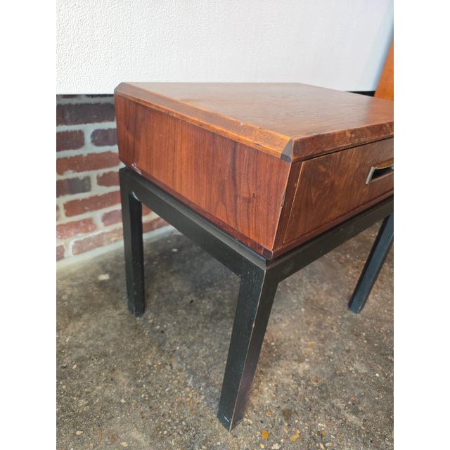 Mid-Century Modern Pair Nightstands Walnut Founders MCM Vintage For Sale - Image 3 of 14