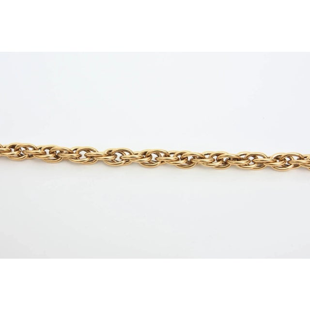 Gold Vintage 1980's Chanel Gold Knot and Nacre Faux Pearl Link Necklace For Sale - Image 8 of 8
